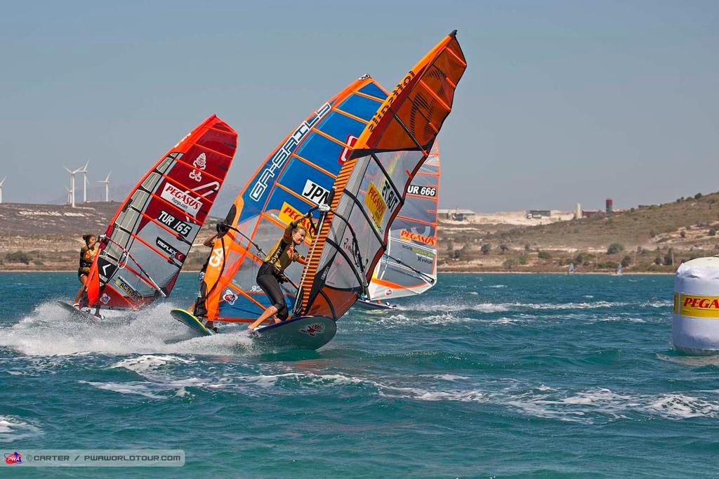 Cagla Kubat - 2014 PWA Alacati World Cup ©  Carter/pwaworldtour.com http://www.pwaworldtour.com/